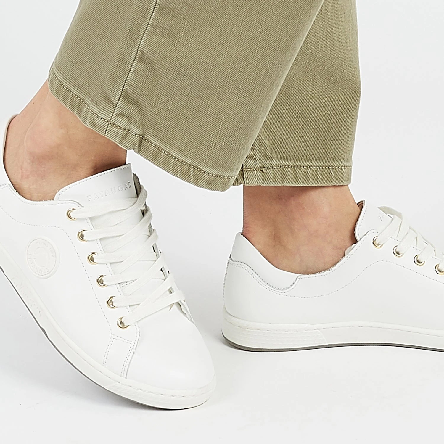 Pataugas JAYO/N F2I BLANC 7 Pataugas JAYO/N F2I BLANC – Image 5